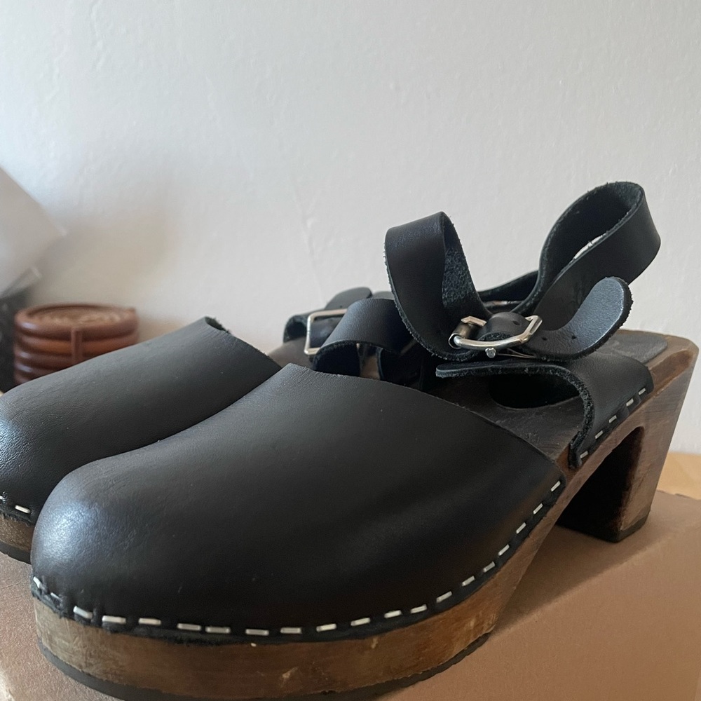Lotta From Stockholm Black Leather Clog Mules - Picture 3 of 3